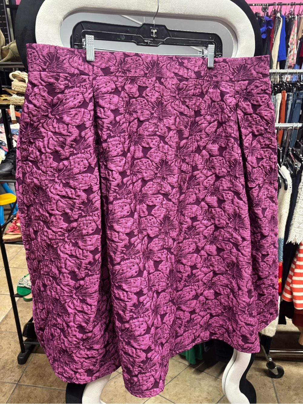 BloomChic Textured Floral A-Line Skirt - Purple and Black